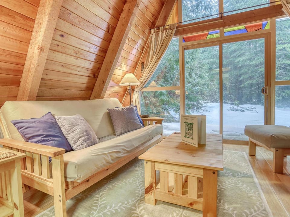 A-Frame of Mind Retreat - Meredith Lodging House in Clackamas County