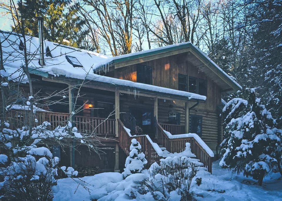 Forest View Lodge - Meredith Lodging House in Welches