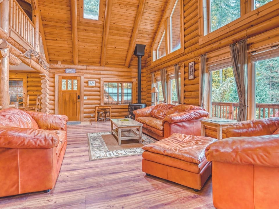 Forest View Lodge - Meredith Lodging House in Welches