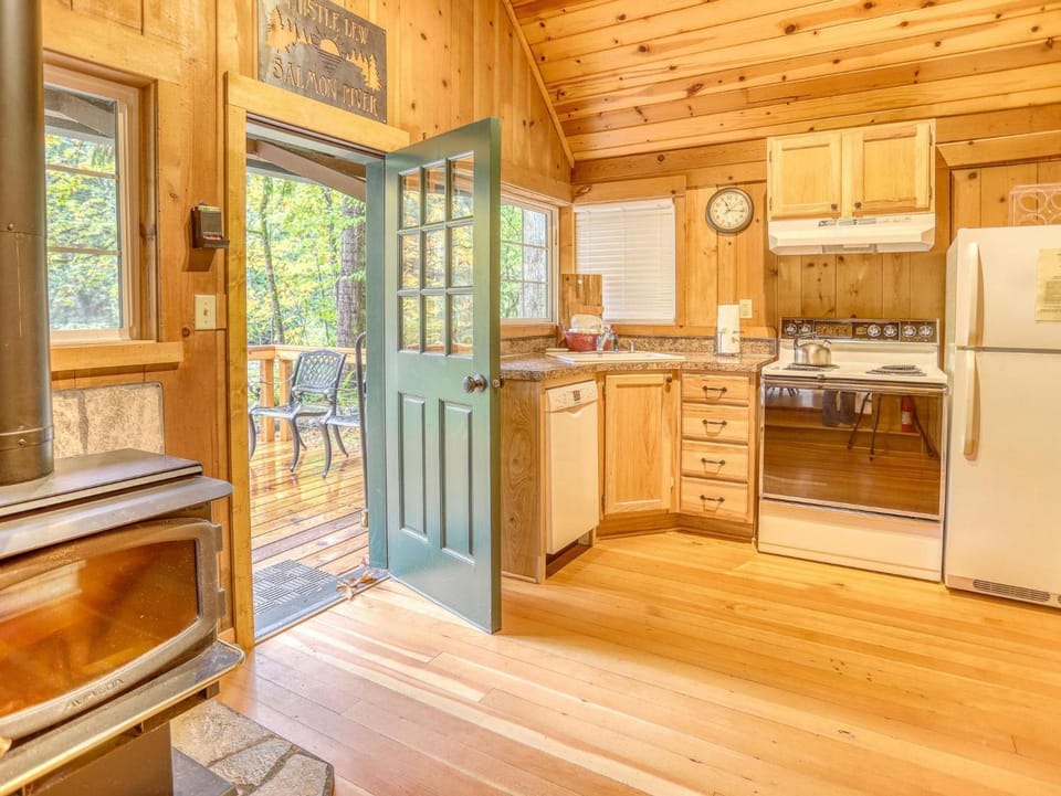 Thistle Dew - Meredith Lodging House in Welches