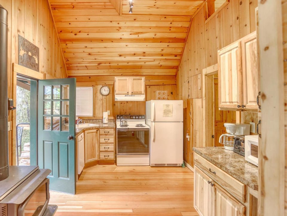 Thistle Dew - Meredith Lodging House in Welches