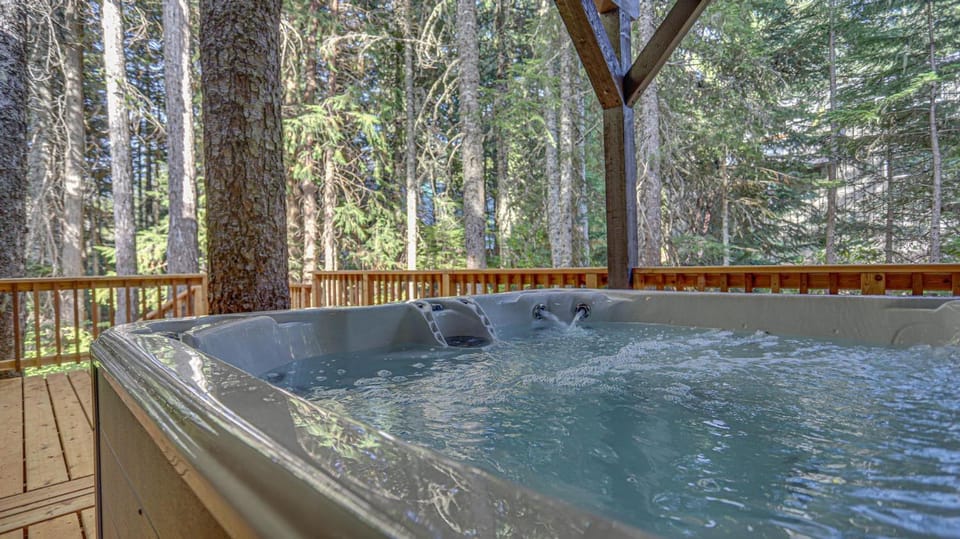 Moosewood Cabin - Meredith Lodging Cabin in Clackamas County