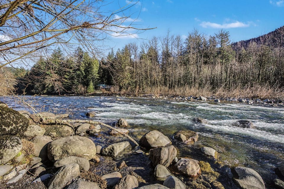 Riverwoods Lodge - Meredith Lodging House in Clackamas County
