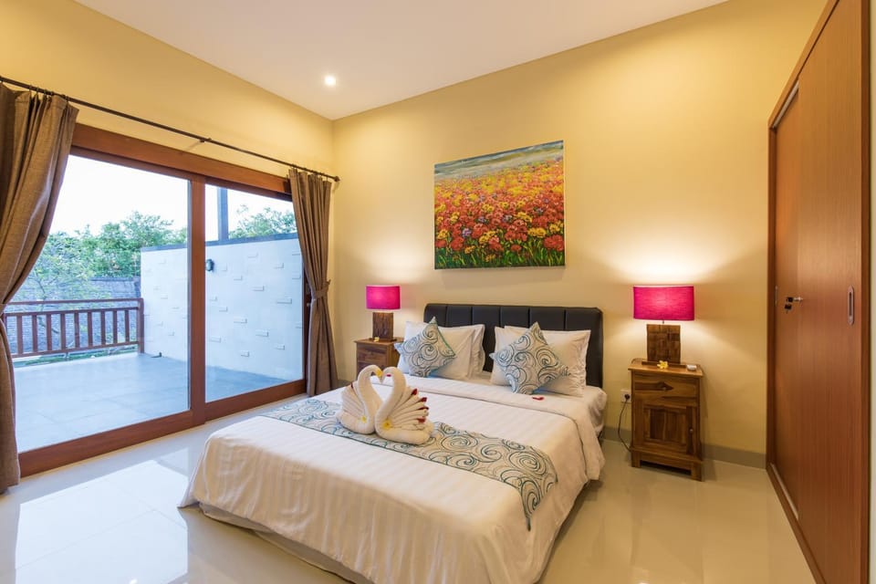 Bedroom, towels