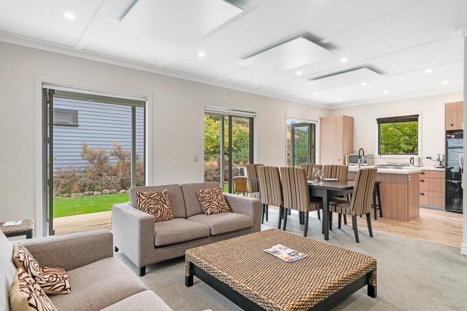 Cardrona Cottage - Cardrona Holiday Home House in Cardrona