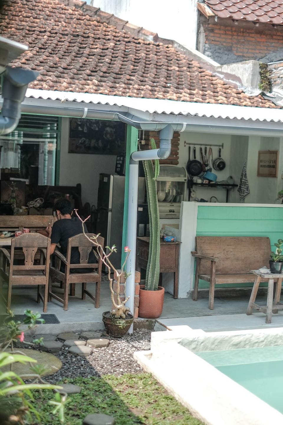 Property building, Patio, Garden, Swimming pool