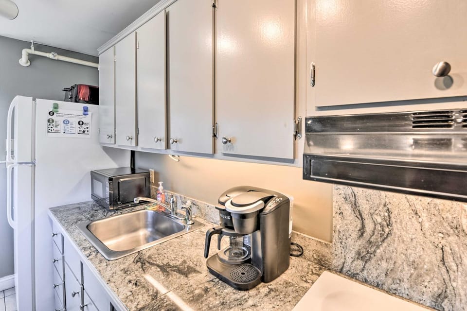 Mountain Condo w/ Views: Near Hiking & Biking! House in Stowe