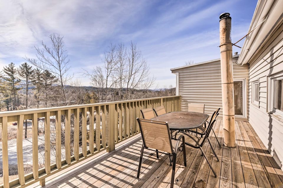 Mountain Condo w/ Views: Near Hiking & Biking! House in Stowe