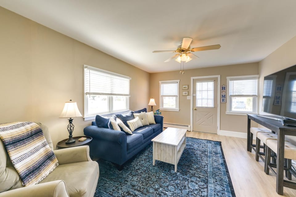 Cozy Villas Cottage w/ Deck, 1/2 Block to Beach! House in Lower Township