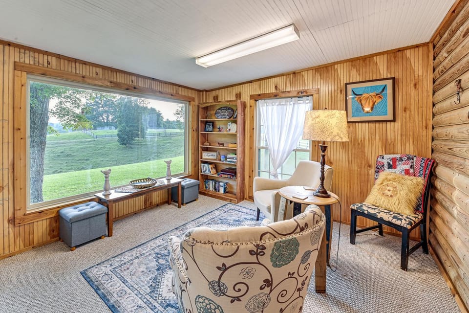 Cabin on Working Highland Cattle Farm in Kentucky Cabin in Kentucky