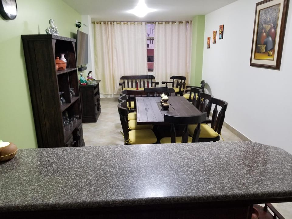Cómodo apartamento con aire puro y vista panorámica ideal para turistas Apartment in Ambato