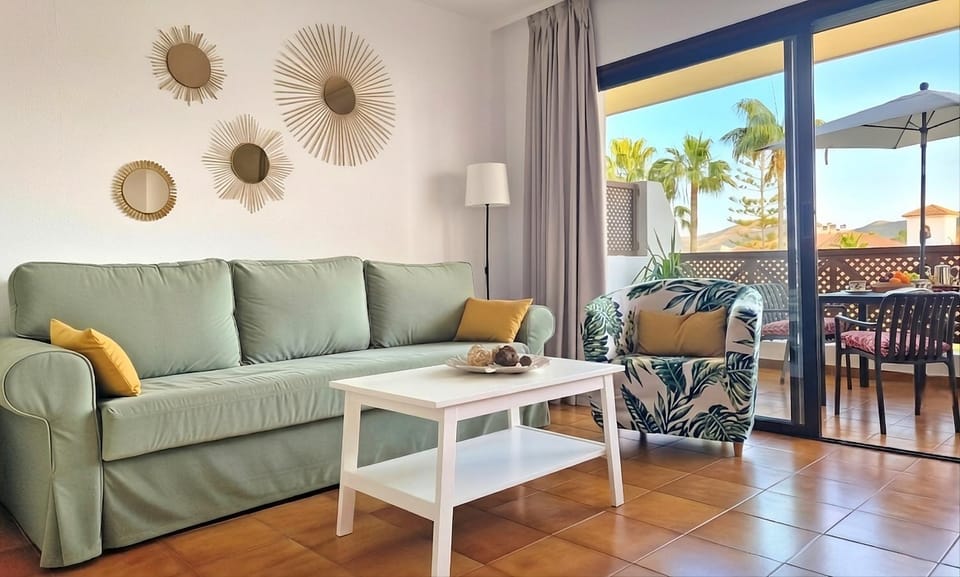 Balcony/Terrace, Living room, Seating area