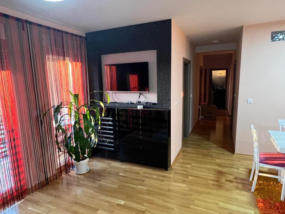 Studio Bauhaus Apartment in Serbia