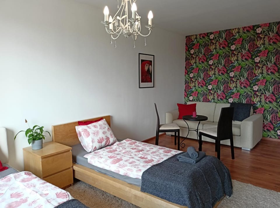 Przytulny pokój blisko autostrady S3 i 6 min od Rynku Vacation rental in Lower Silesian Voivodeship