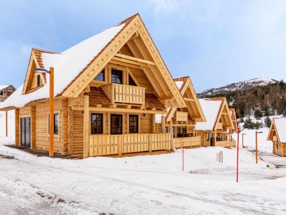 Les Chalets de L'Ecrin Chalet in Provence-Alpes-Côte d'Azur