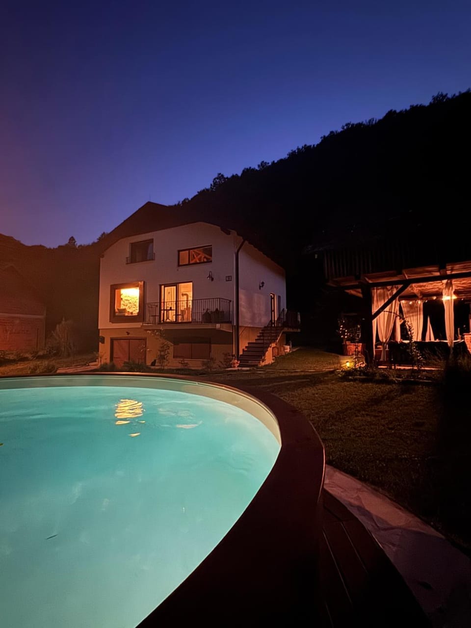 Cinija Cottage - Family Eco Retreat in Nature Park House in Slovenia
