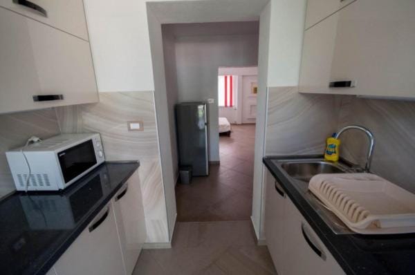 Dining area, Communal kitchen