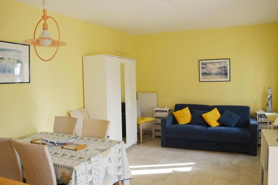 Appartement climatisé face plage de Gigaro 114 Apartment in La Croix-Valmer