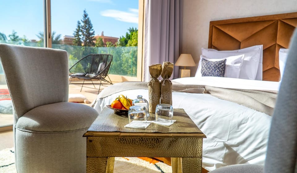 Bed, View (from property/room), Balcony/Terrace, Bedroom