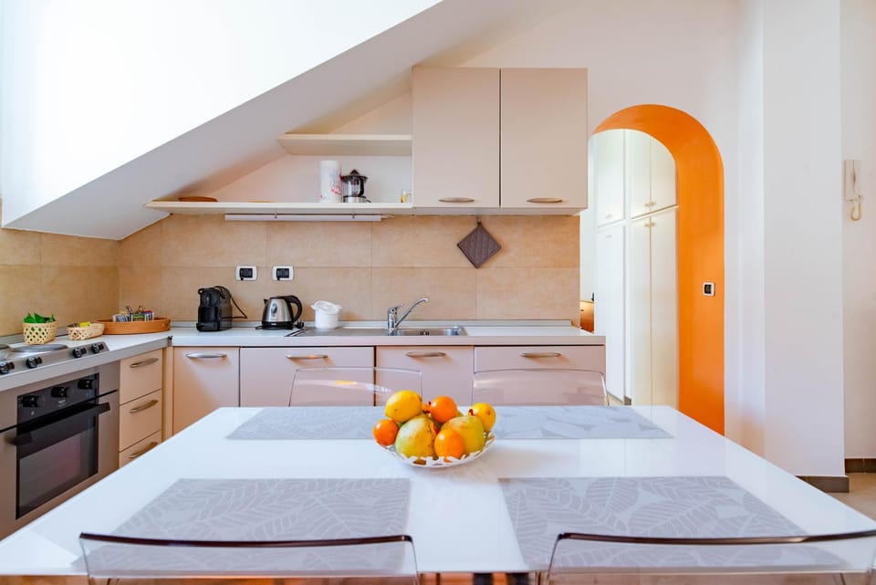 kitchen, kitchen