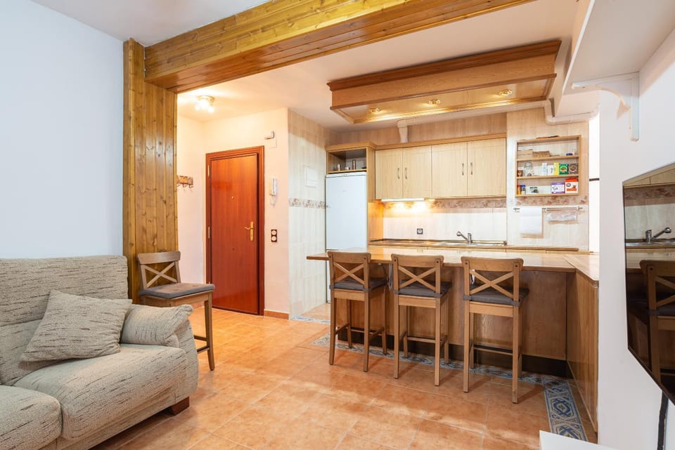 Sunny harbor house Vacation rental in Malaga