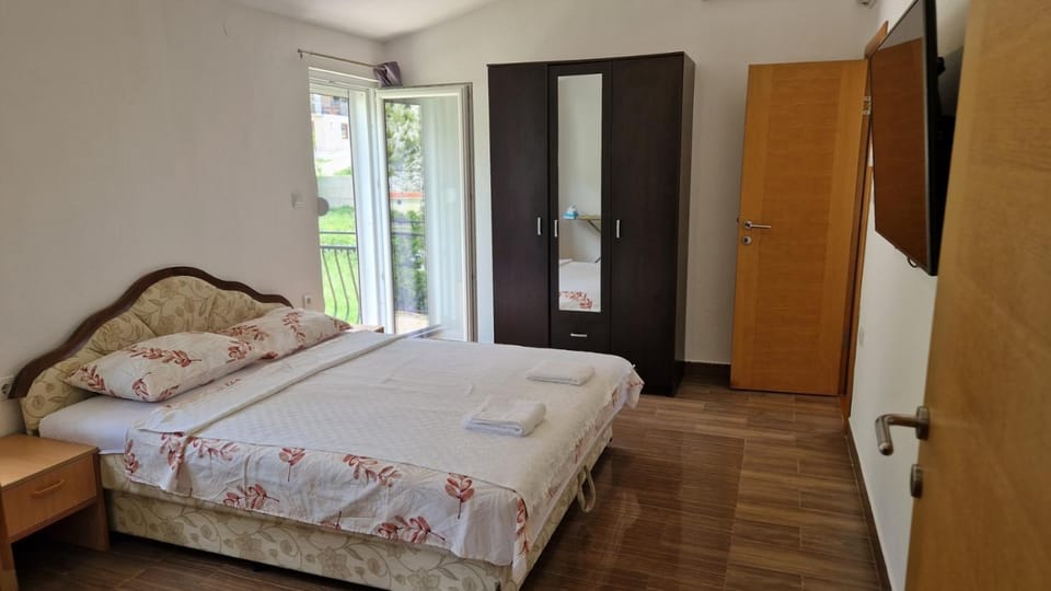 Anastasija 2 Apartment in Kotor Municipality