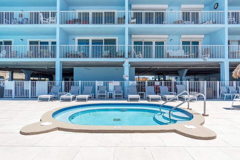 Sand Dollar 107 House in Redington Shores