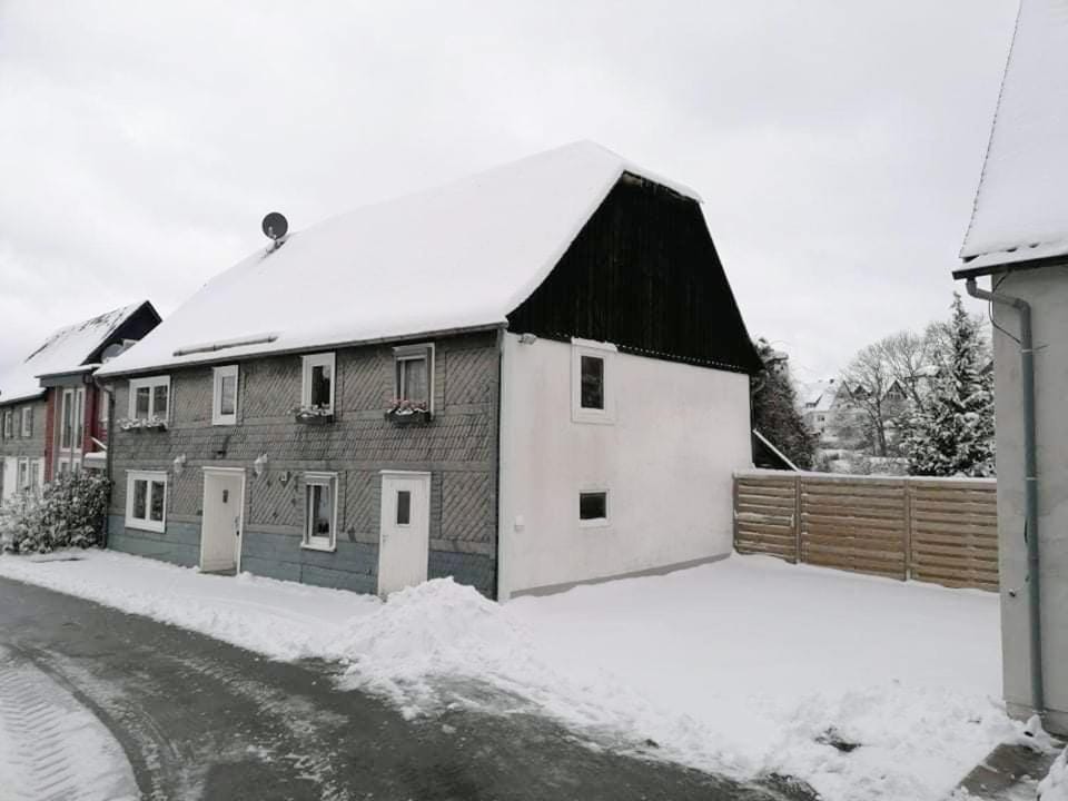Property building, Winter