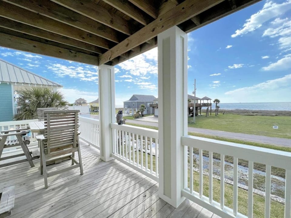 The Green Seahorse home House in Bolivar Peninsula