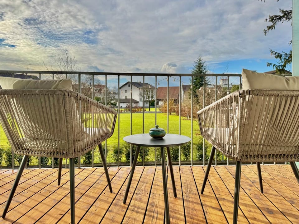 Day, View (from property/room), Balcony/Terrace, Dining area