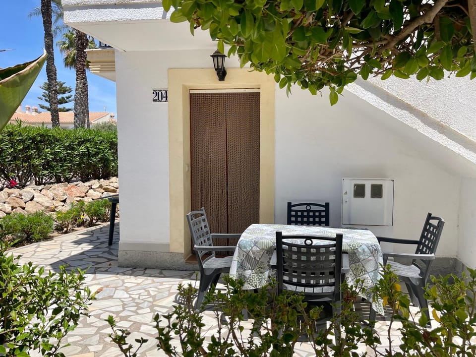 Garden, Dining area, Garden view