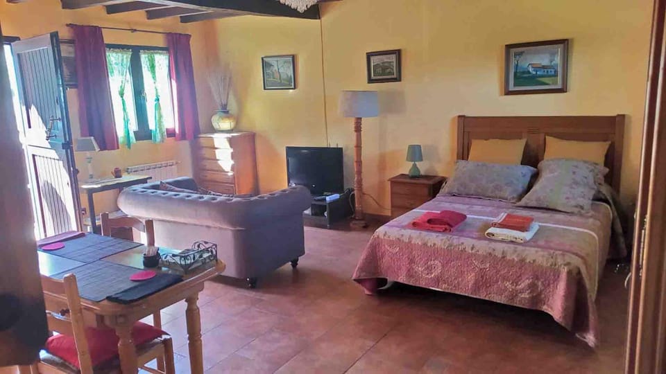 Living room, Bedroom