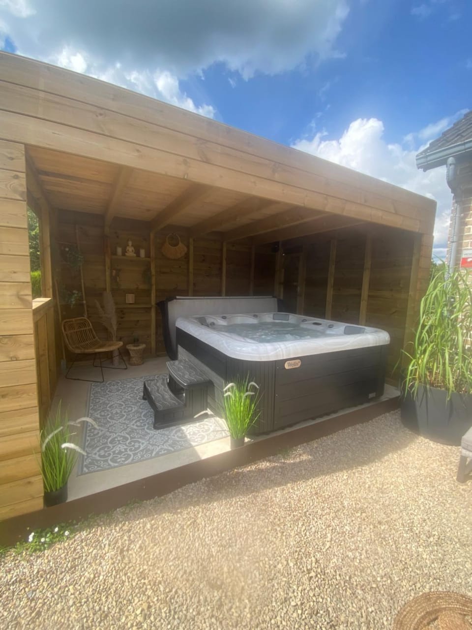 Hot Tub