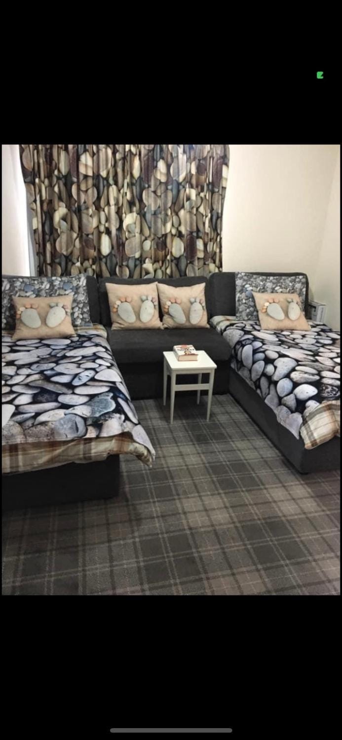 Lamlash (holiday) Lets House in England
