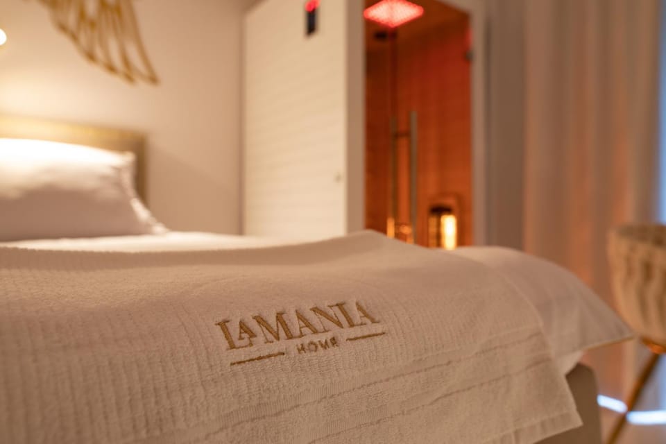 Bed, Sauna, Photo of the whole room, Bedroom, towels