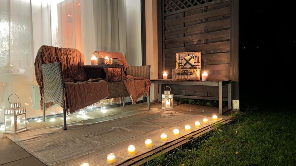 Gold Luxury Romantic SPA Suite Private Jacuzzi & Sauna Apartment in West Pomeranian Voivodeship, Poland