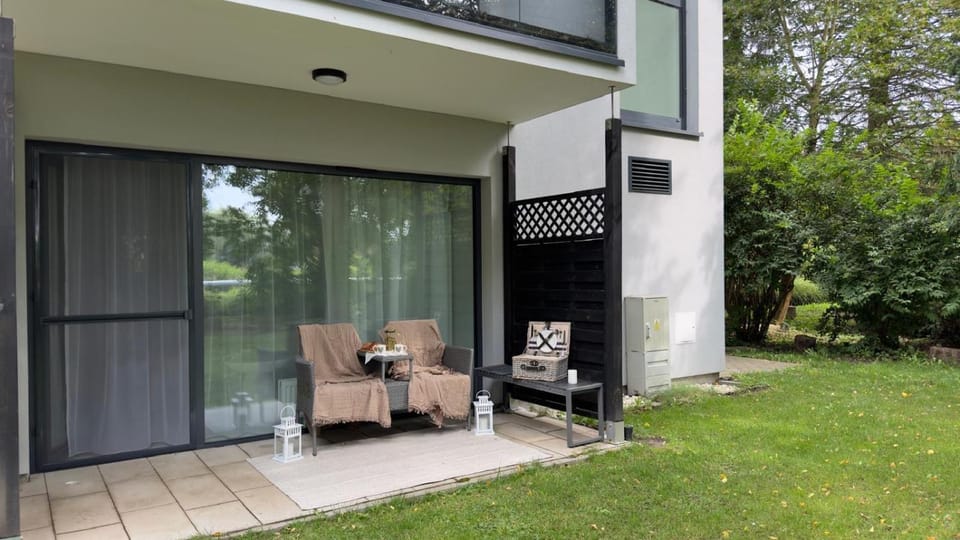 Gold Luxury Romantic SPA Suite Private Jacuzzi & Sauna Apartment in West Pomeranian Voivodeship, Poland