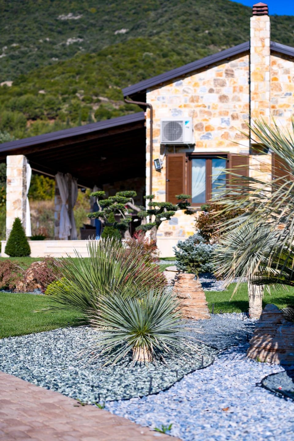 Property building, Garden