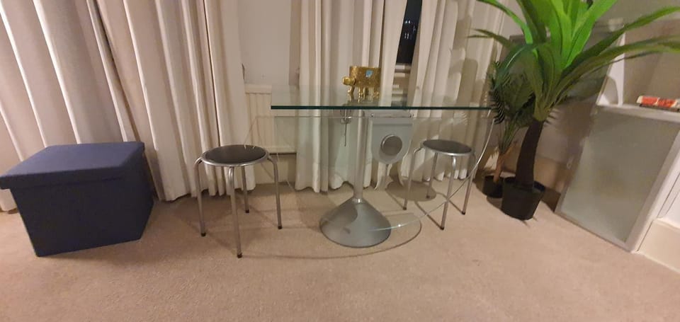 Walk to London Bridge En Suite Apartment with Kitchen Apartment in London Borough of Southwark