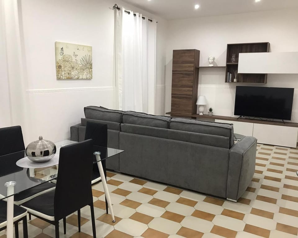 Lounge or bar