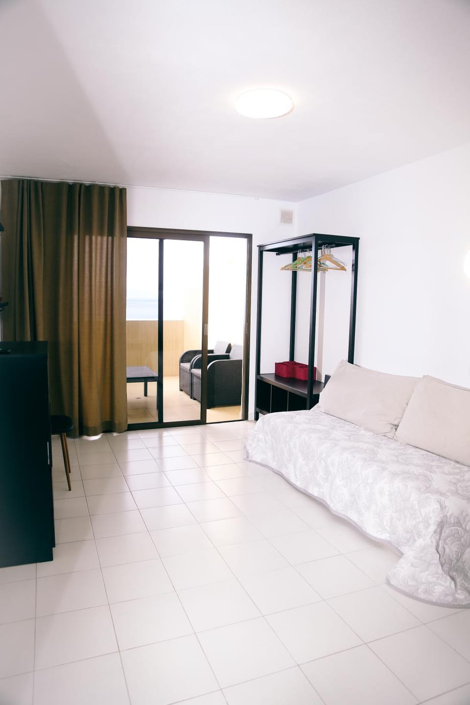 Studio Jacaranda Apartment in Acantilados de Los Gigantes