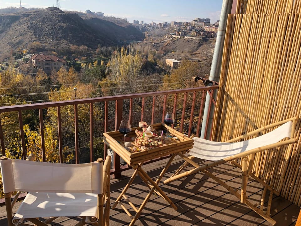 Day, Natural landscape, Balcony/Terrace, Autumn, Mountain view