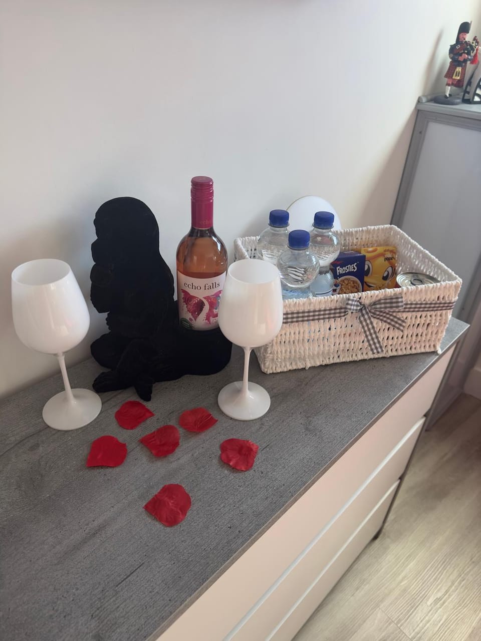 Food and drinks