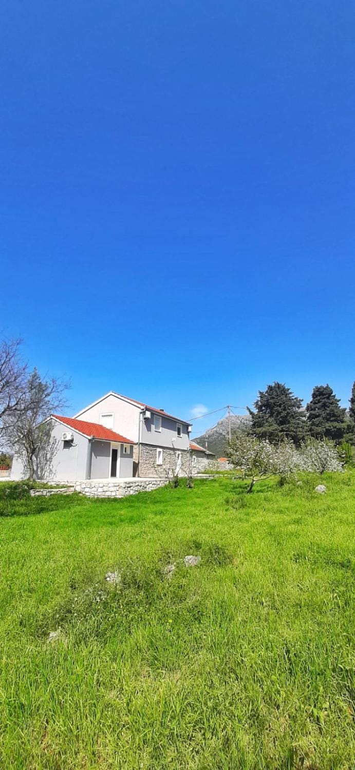 Apartmani Matej Apartment in Dubrovnik-Neretva County