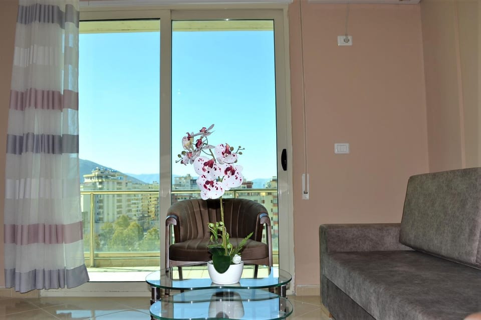 Nearby landmark, Living room, Seating area