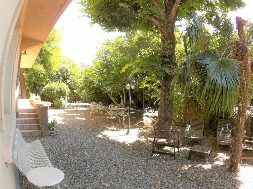 Patio, Garden, Garden, Balcony/Terrace