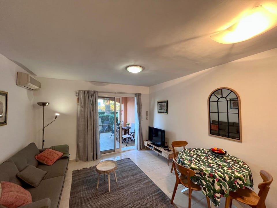 Bello apartamento con piscina y parking gratuito a un paso del centro Apartment in Marina Alta