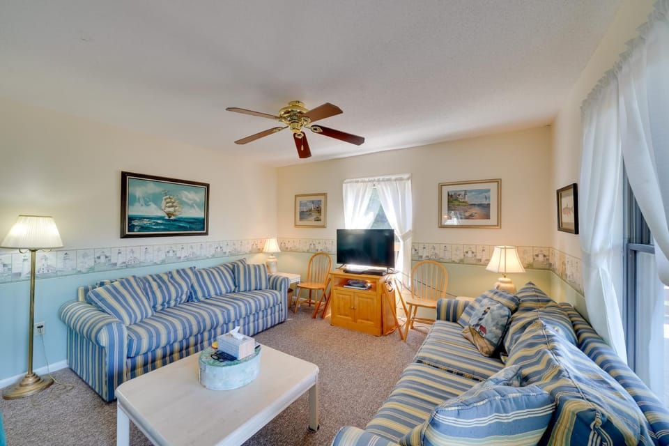 Spacious Kill Devil Hills Getaway w/ 3 Decks! House in Kill Devil Hills