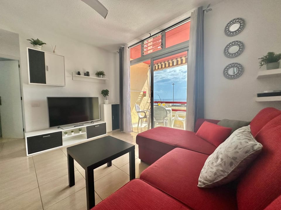 TV and multimedia, Balcony/Terrace, Living room