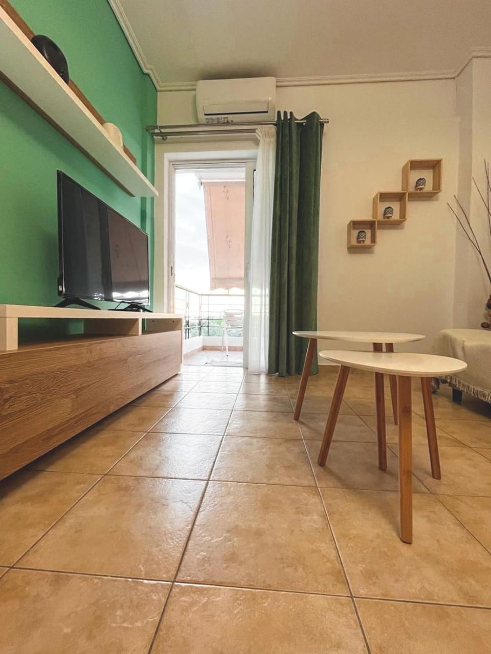 Communal lounge/ TV room, TV and multimedia